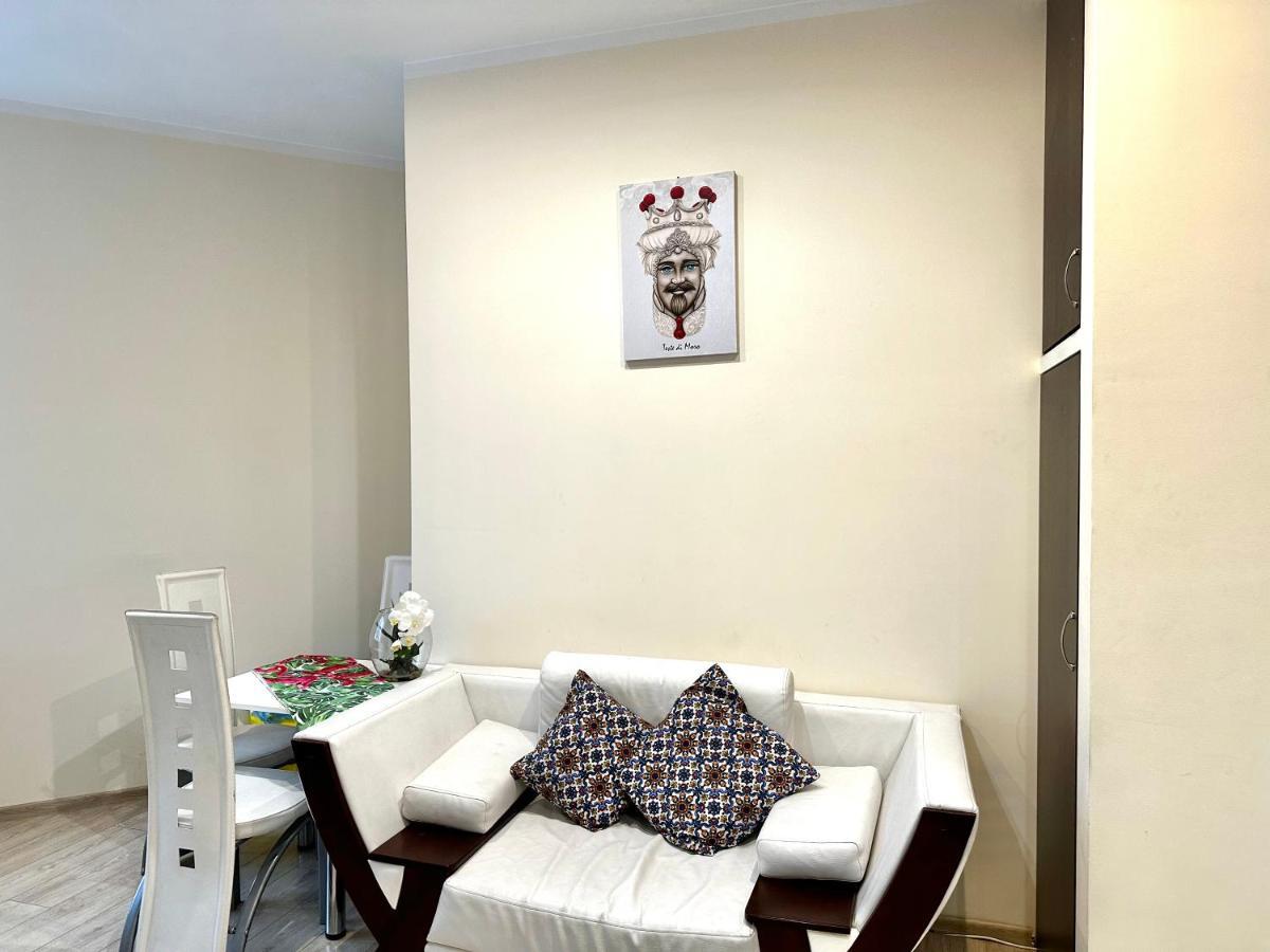 Apartament "Marka" ピワ エクステリア 写真