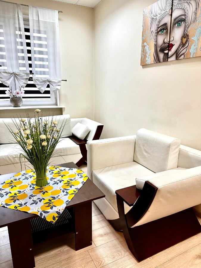Apartament "Marka" ピワ エクステリア 写真