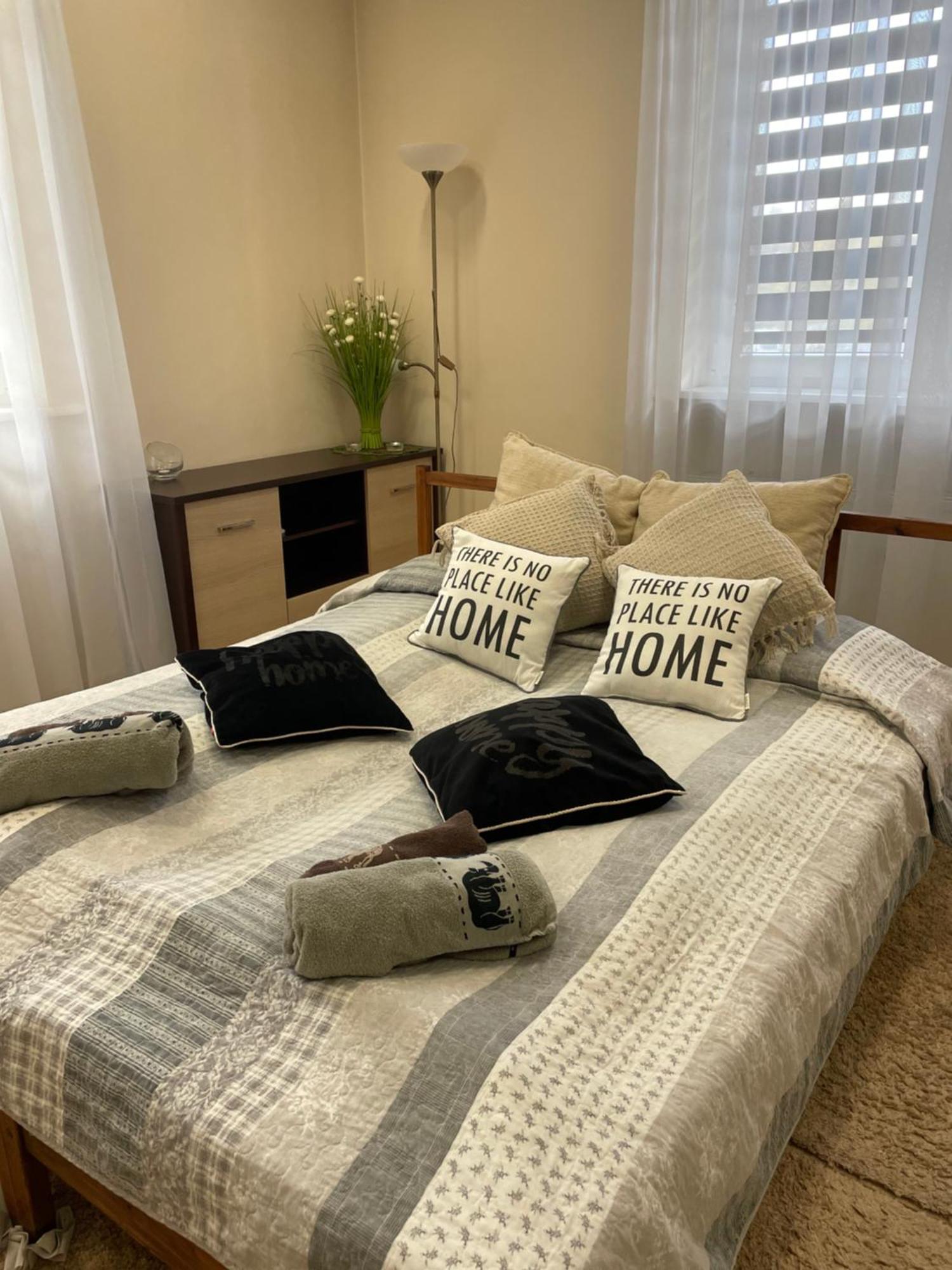 Apartament "Marka" ピワ エクステリア 写真